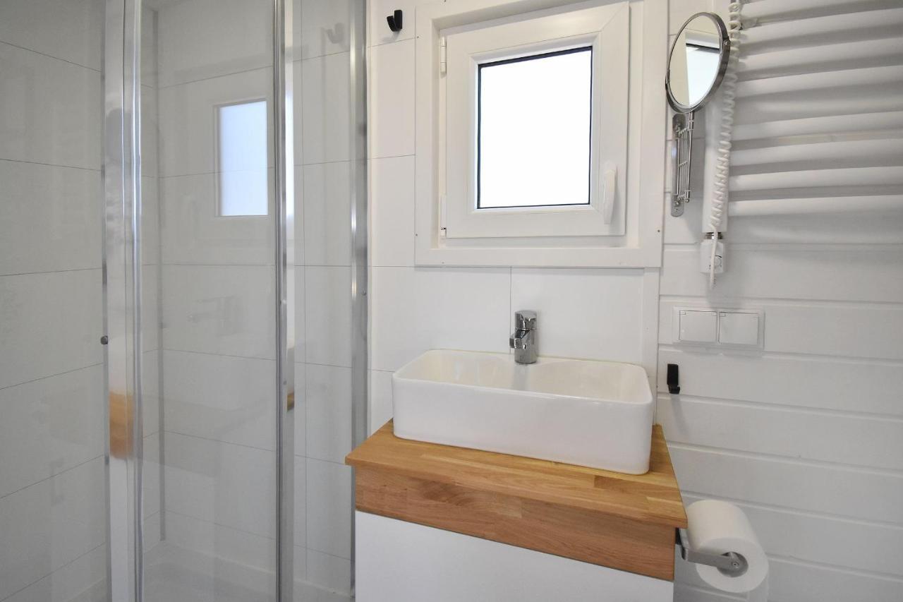 Dadaj Park - Tiny House Villa Biskupiec  Luaran gambar